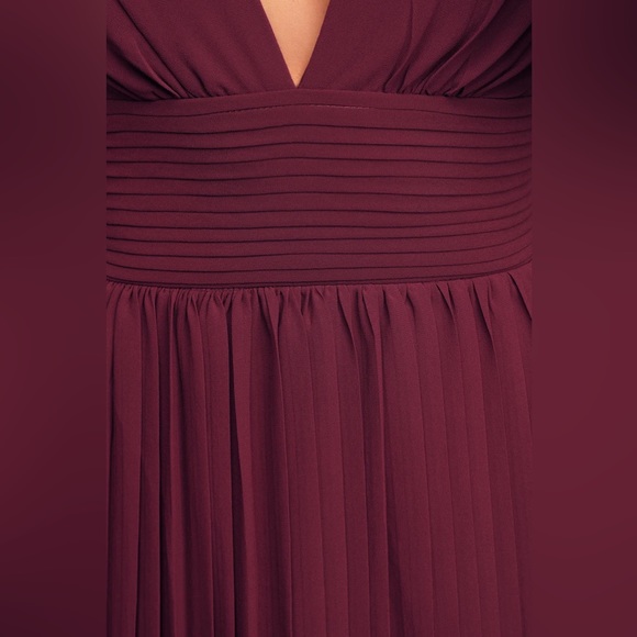 Lulus Burgundy Pleated Midi Dress - Picture 3 of 8